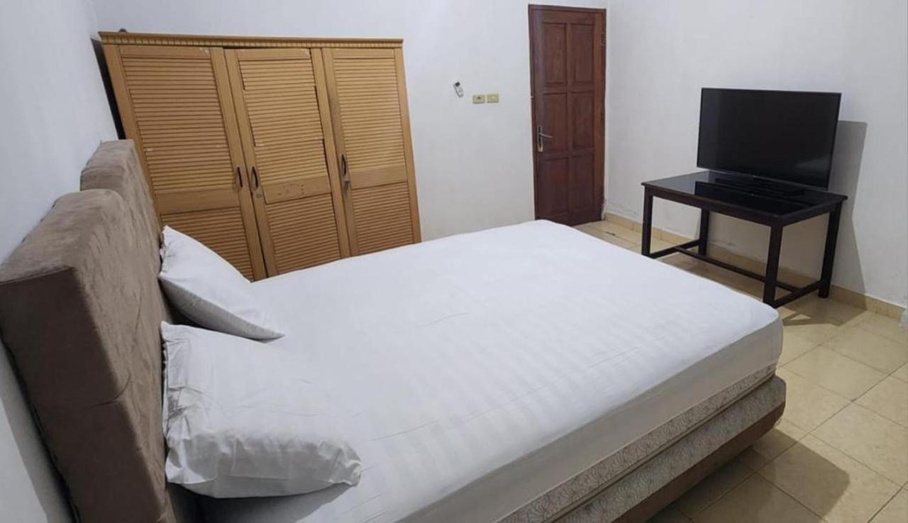 Permata Homestay Kotamobagu Mitra Reddoorz Exterior photo
